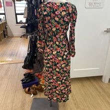 Load image into Gallery viewer, Leith floral dress XXS
