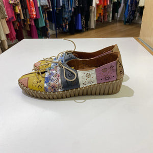 Spring Step rubber wedge shoes 38