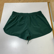 Load image into Gallery viewer, TNA sporty shorts M
