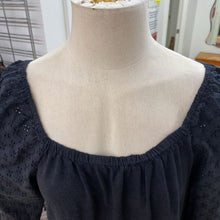 Load image into Gallery viewer, Sanctuary eyelet sleeve top M

