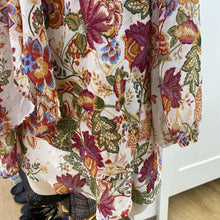 Load image into Gallery viewer, Autre Filles flowy top NWT 1X
