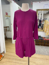 Load image into Gallery viewer, Lululemon dress 4
