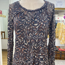 Load image into Gallery viewer, Sandwich layered dress S
