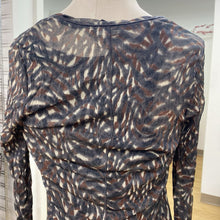 Load image into Gallery viewer, Sandwich layered dress S
