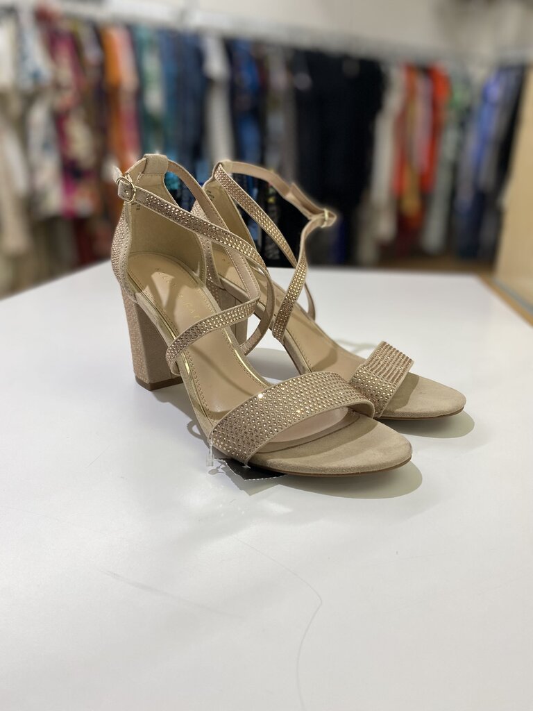 Kelly & Katie rhinestone sandals 9