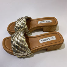 Load image into Gallery viewer, Steve Madden gold braided clogs 6
