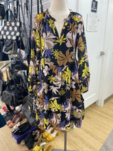 Load image into Gallery viewer, Melanie Lyne floral dress 2
