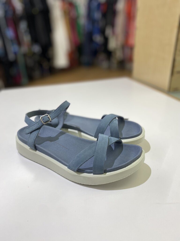 Ecco suede sandals 38