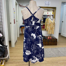 Load image into Gallery viewer, Patagonia sun dress M
