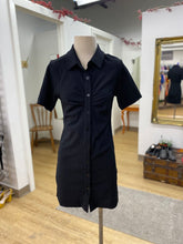 Load image into Gallery viewer, Oak &amp; Fort dress S
