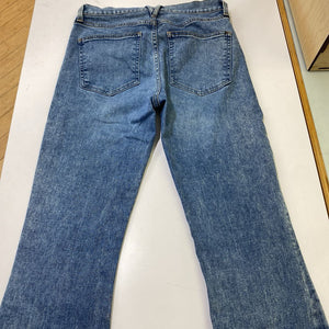 Veronica Beard boot cut stretchy jeans 6