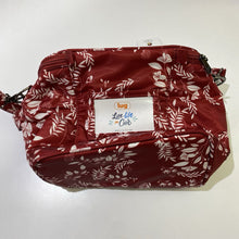 Load image into Gallery viewer, Lug Nibble lunch bag NWT
