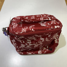 Load image into Gallery viewer, Lug Nibble lunch bag NWT
