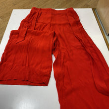 Load image into Gallery viewer, Wilfred wide leg pants XS
