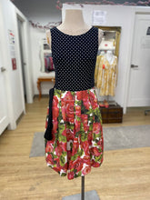 Load image into Gallery viewer, Marccain dress 3 (Marccain sizing)
