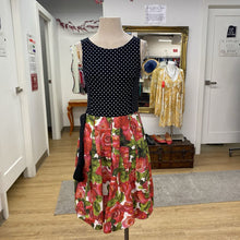 Load image into Gallery viewer, Marccain dress 3 (Marccain sizing)
