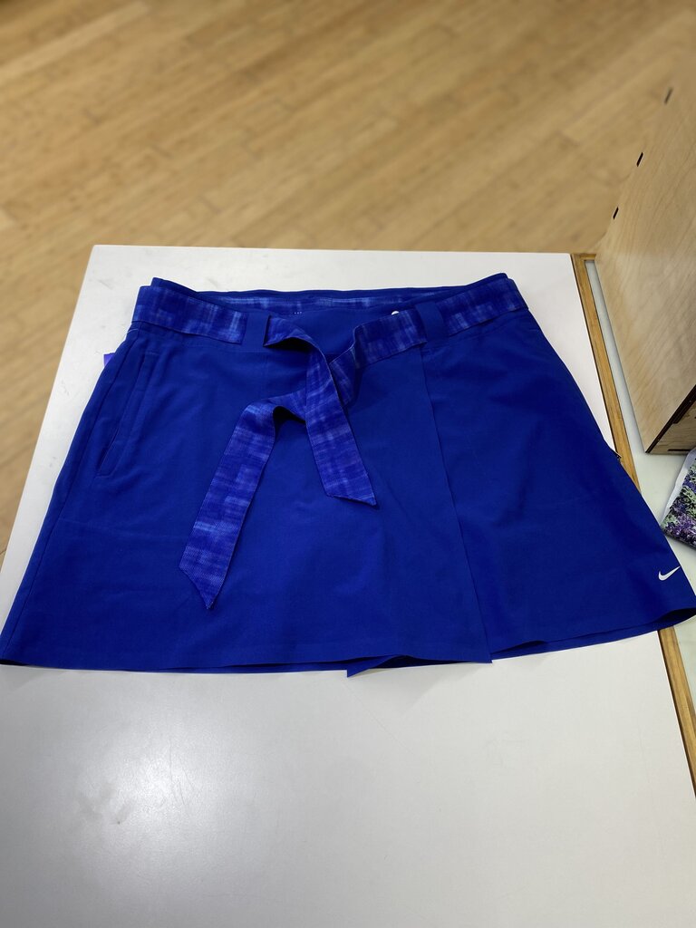 Nike golf skort 10