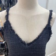 Load image into Gallery viewer, Pokoloko crinkle cotton tank O/S
