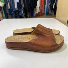 Load image into Gallery viewer, Kork Ease sandals 7
