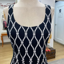 Load image into Gallery viewer, Banana Republic dress 4
