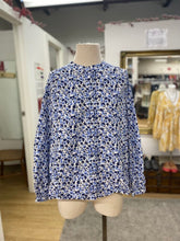 Load image into Gallery viewer, Contemporaine floral shirt M
