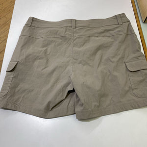 Eddie Bauer nylon shorts 16