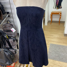Load image into Gallery viewer, Tristan sleeveless paisley dress 4
