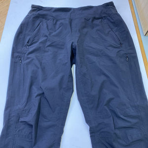 Lululemon pull on pants 10