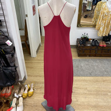 Load image into Gallery viewer, RW&amp;CO polyester slip dress M
