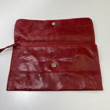 Load image into Gallery viewer, Roots leather wristlet/clutch
