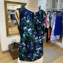 Load image into Gallery viewer, Calvin Klein floral top NWT S
