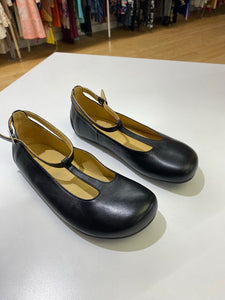 ZAQQ leather flats 39