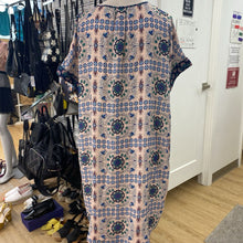 Load image into Gallery viewer, Tristan flowy dress L
