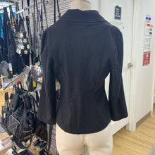 Load image into Gallery viewer, Clothes Muriel Dombret fitted top 10
