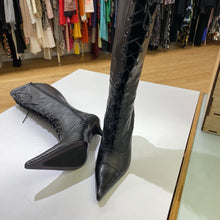 Load image into Gallery viewer, Aldo Laceup leather boots
