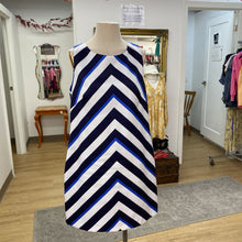 Load image into Gallery viewer, Vince Camuto striped dress 14
