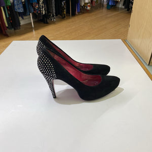 Town Shoes x Barbie suede heels 8