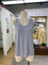 Load image into Gallery viewer, RW&amp;CO studded tank NWT L

