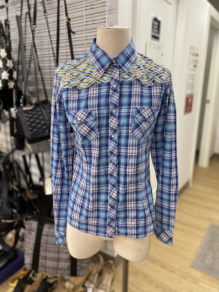 Panhandle plaid/embroidered top NWT M