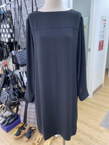 Babaton dress M