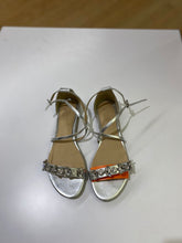 Load image into Gallery viewer, Badgley Mischka Jewel flats 7
