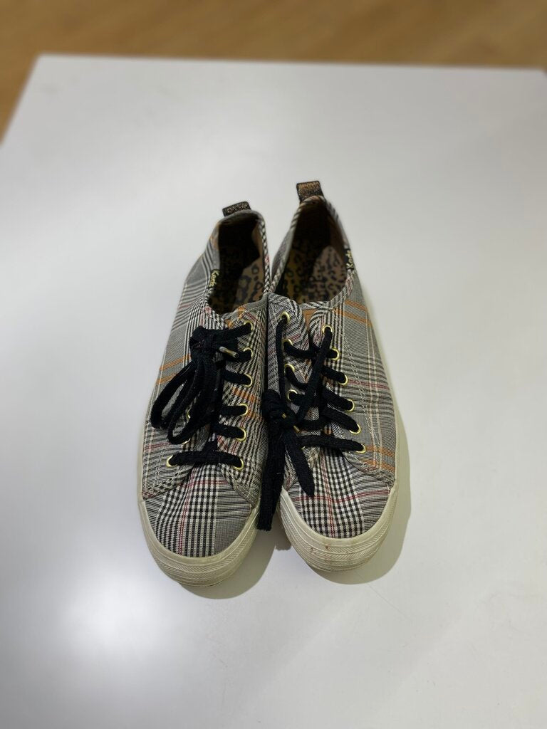 *platform plaid