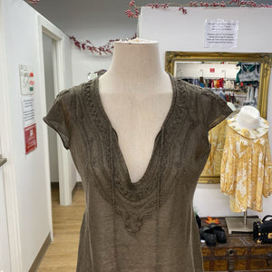 Elie Tahari knit top S