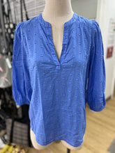 Load image into Gallery viewer, Kaffe embroidered hearts popover 34
