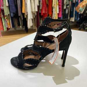 Alaia woven edge sandals 39
