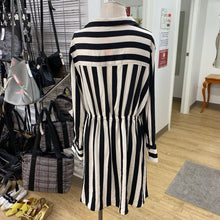 Load image into Gallery viewer, H&amp;M striped gathered dress XL

