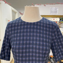 Load image into Gallery viewer, Banana Republic plaid dress 6

