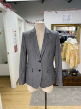Load image into Gallery viewer, Banana Republic suit
