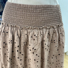 Load image into Gallery viewer, Bailey44 eyelet midi skirt S

