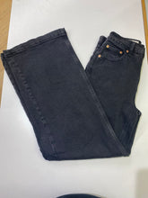Load image into Gallery viewer, Gap High Rise Stride jeans 2
